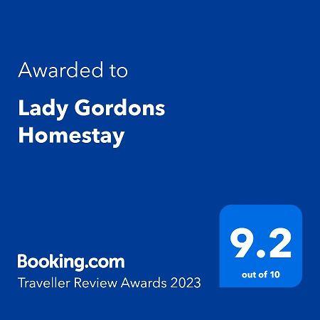Lady Gordons Homestay แคนดี้ ภายนอก รูปภาพ